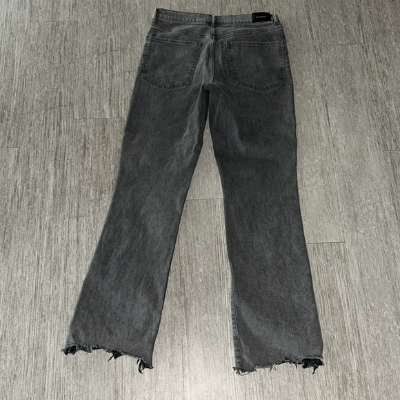 Express High Waisted Gray Wash 90’s boot jeans - Picture 6 of 7